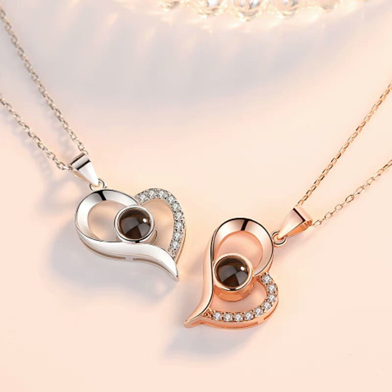 Like love, it will never fade-Projection Necklace